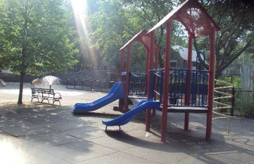 Luxury Three Bedroom apartment in a private house - Foto 32