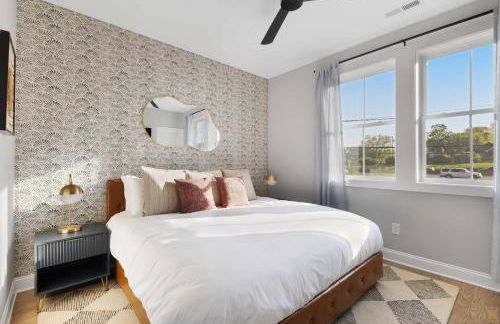 The Morrison - Karaoke Theater Backyard Oasis - Foto 60