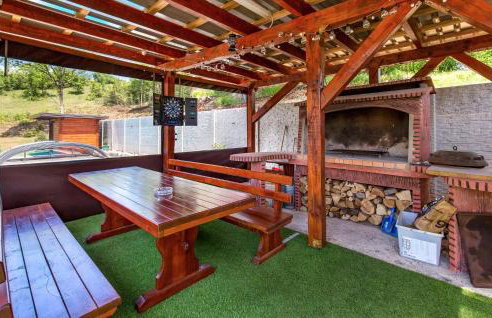 Amazing Home In Perusic With Sauna - Foto 6