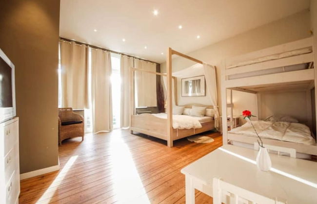 Modern Holiday Home in Hastiere With Sauna - Foto 3