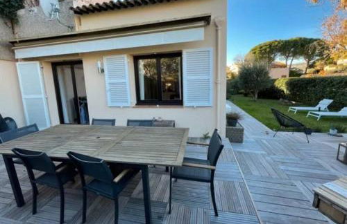 Charmant appartement dans un domaine avec piscine - Foto 4