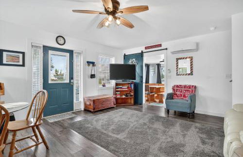 Welcome to Hokie Haven by the Bay - where Chesapeake sunsets meet Hokie spirit. - Foto 14