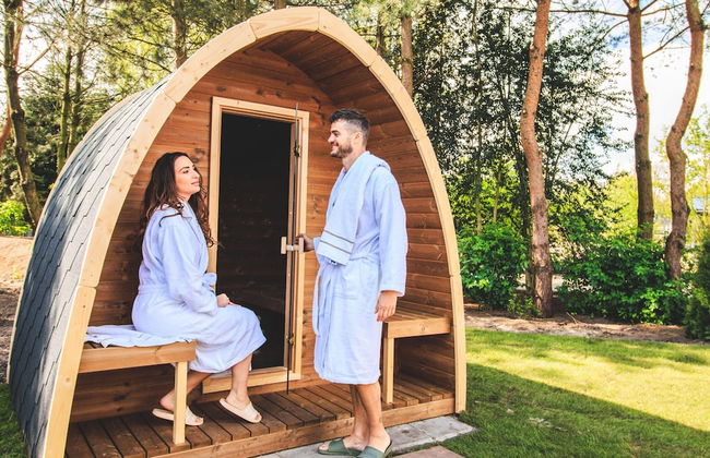 Modern Holiday Home With Infrared Sauna - Photo 12