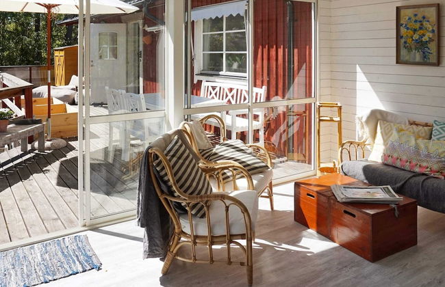 4 Person Holiday Home in Djurhamn - Photo 12