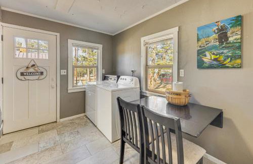 Lake George Views! The Cozy Cabin Near Hiking - Foto 9