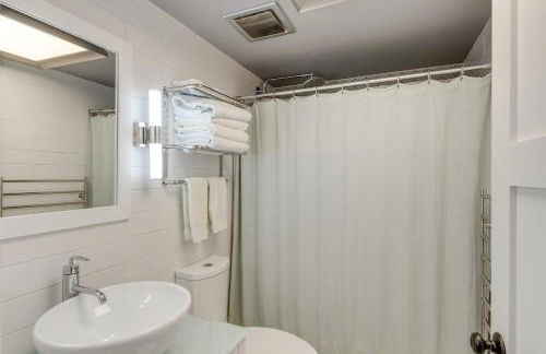 Riverfront Appleton Home with Pool and Boat Dock! - Foto 19