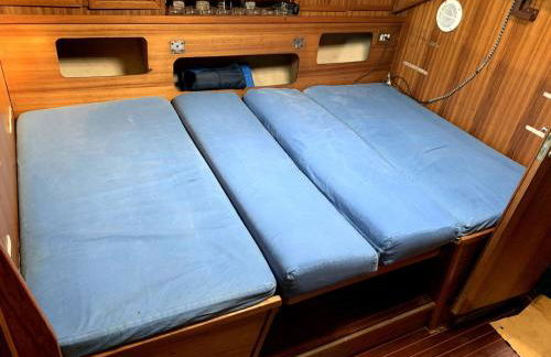 Notte in barca tra gioia e relax cullati dal mare - Foto 2