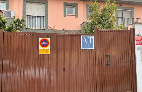 CERES Home Parking Gratis - Photo 8