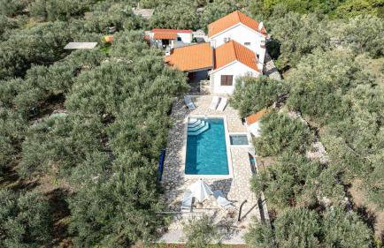 Holiday Home Ivan with heated pool by Villas Guide - Foto 8
