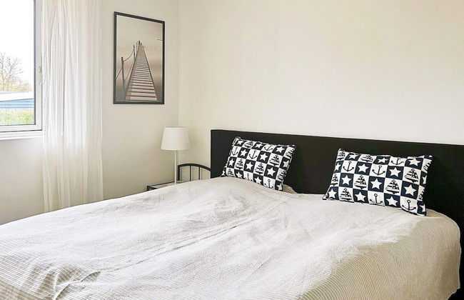 6 Person Holiday Home in Stroby - Foto 2