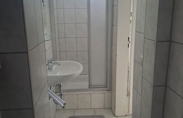 Geräumige 2-Z-Whg m Wohnküche für 4 P im 4 OG - Foto 4