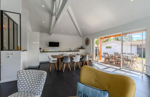 La villa Sirelis piscine et spa - Foto 8