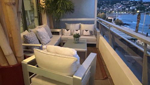 Premium Sea Front Apartment - Foto 4