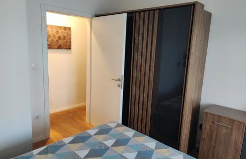 City East Apartment Zagreb with private parking - Foto 14