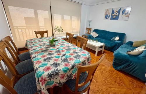 Residencial Leyra, Piso céntrico de 6 habitaciones, 8 camas - Foto 25