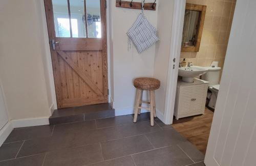 Cosy Cottage in a quaint village in North Devon. - Photo 16