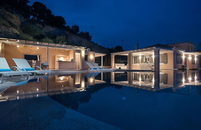 Villa in Peloponnese With Pool - Foto 19