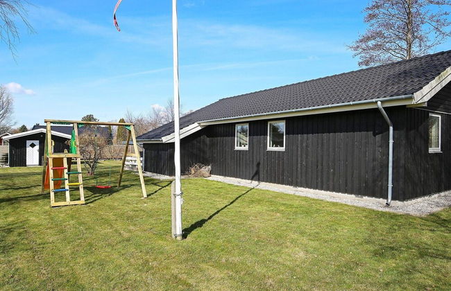 6 Person Holiday Home in Skibby - Foto 13