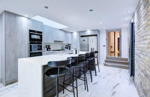 Luxurious House Leyton sleep7+garden next to Stratford - Foto 38