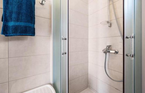 2 Bedroom Gorgeous Apartment In Vezac - Foto 16