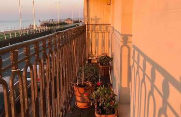 Beautiful Beachfront Townhouse - Foto 39