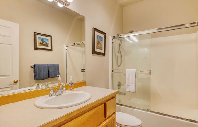 Deck + Hot Tub Community Golf Course Forest Ridge Loop - Foto 23