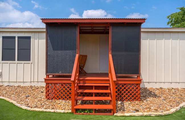 Comfort Charmmini Putting Greengame Roomgrill5 - Photo 34