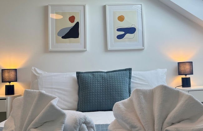 Stunning Town Centre Penthouse w Sea Views - Foto 13