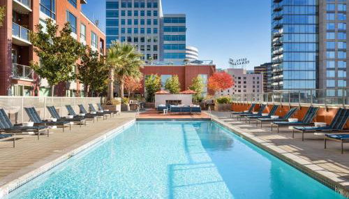 Global Luxury Suites San Jose Downtown - Foto 2, sunbed