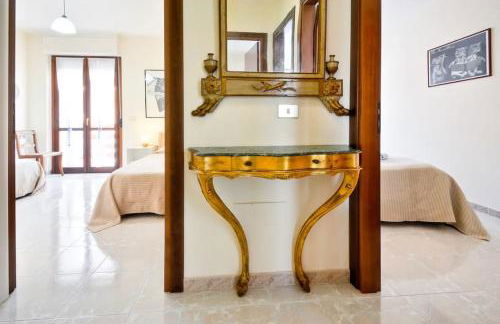 Stylish & Spacious Townhouse - Walk to Beach & Town - Foto 7