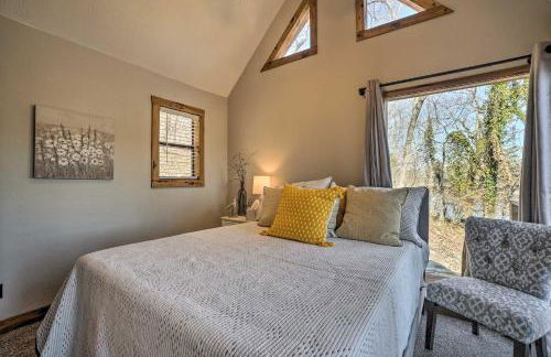 Lakefront Shell Knob Home with Deck and Gas Grill - Photo 10