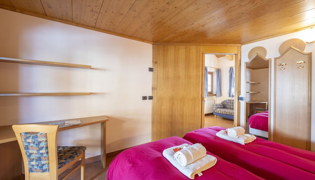 Falco - Foto 5, Habitación