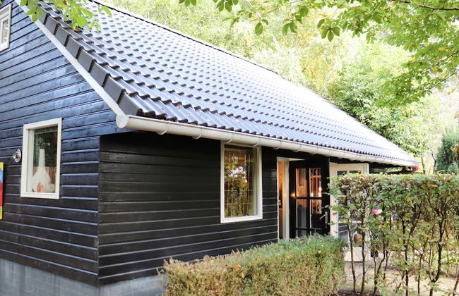 Atelier House With hot tub - Photo 40