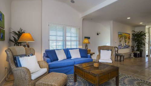 Luxurious Mykonos in Santa Barbara with Outdoor Deck Short Bike Ride to Beach - Foto 3