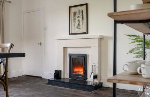 Ouse View House, Historic House with Log Burner and Countryside Views Near York - Foto 2