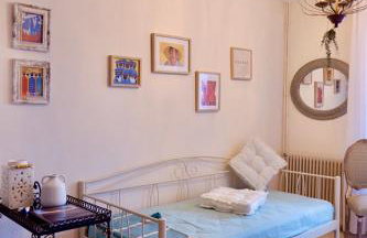 The Art House By The Sea - Photo 12