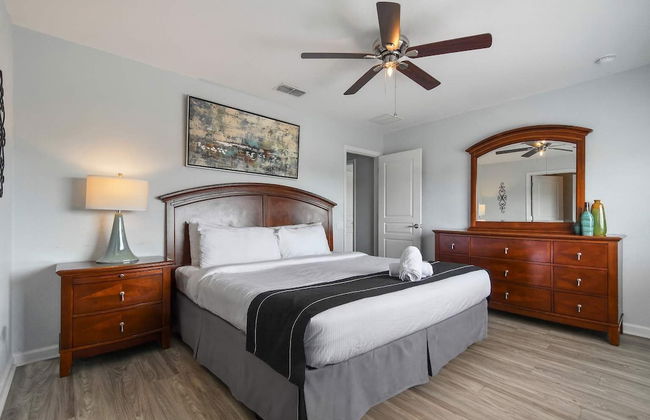 Windsor Hills 6BR Home Pool Spa Private Theater - Foto 5