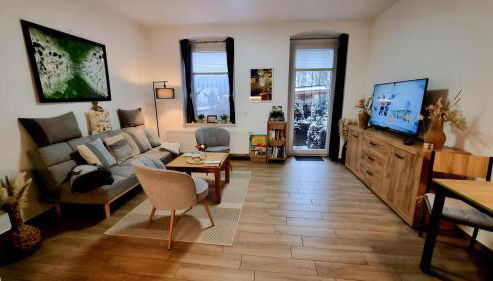 Johnis FeWo, Nähe Stadtzentrum - Uni in sehr ruhiger Lage mit Terrasse und eigenem Parkplatz - Foto 4