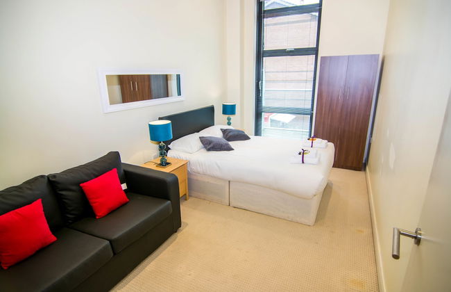 Canary Wharf - Corporate River View Apartments - Photo 31