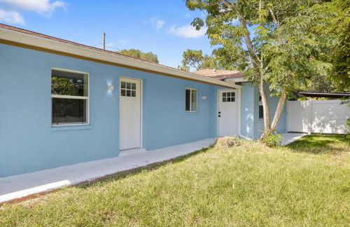 Stunning River District Residence near Beaches - Foto 15