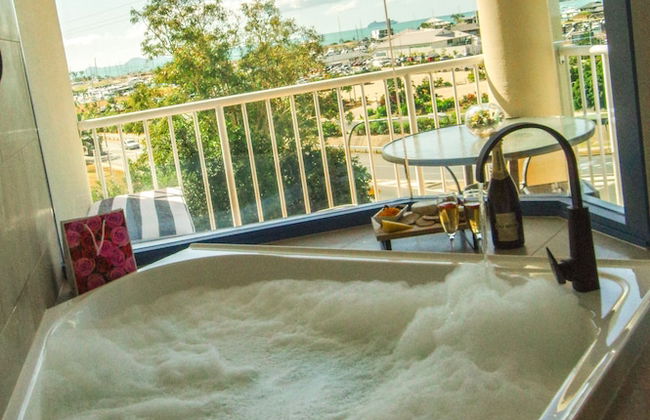 Coral Sea Vista Apartments - Foto 26