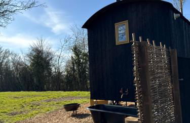 'Russet' Hut on fruit farm - Foto 25