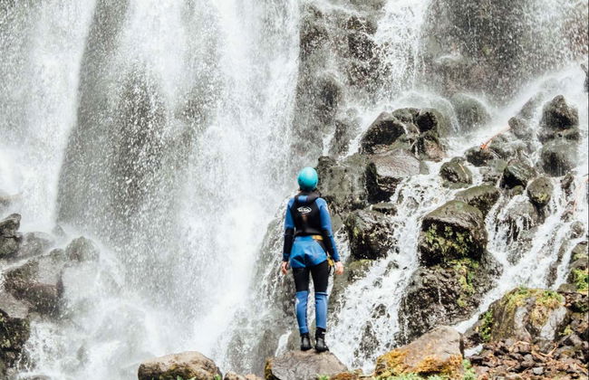 Ribeira dos Caldeirões Canyoning Activity - Foto 3
