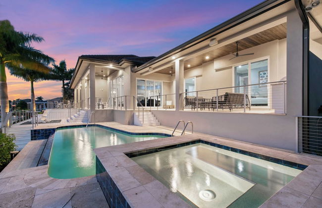 Marco Polo by Avantstay Waterfront 5bdr, Pool, Spa, Fire Pit, Walk to Beach - Foto 41