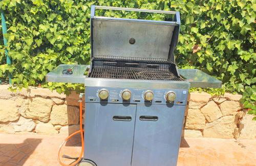 Apartamento con hermoso jardín y AC - Foto 53