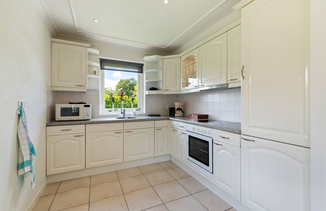 Holiday Home in Putten Near Veluwe Park - Photo 9