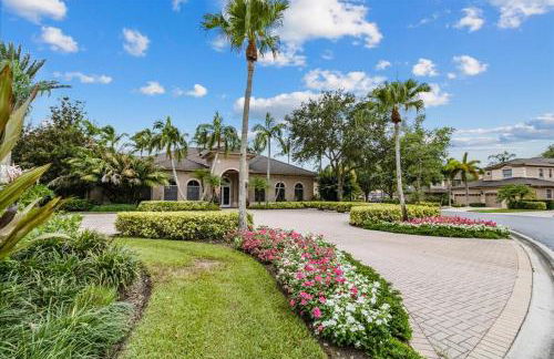 Gorgeous 2bdrm 2bath 2 King Beds, Sauna, Pool Spa - Photo 16