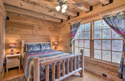 All-Season Base with Scenic Views in Beech Mountain! - Foto 15