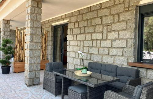 Villa vue mer à 5 minutes à pied du centre ville de Porto-Vecchio - Foto 9