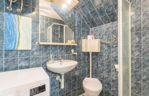 Lovely Apartment In Porec With Kitchen - Foto 26